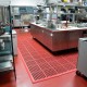 Tapis agroalimentaire 550 RD Cushion Ease Red pour cuisines professionnelles